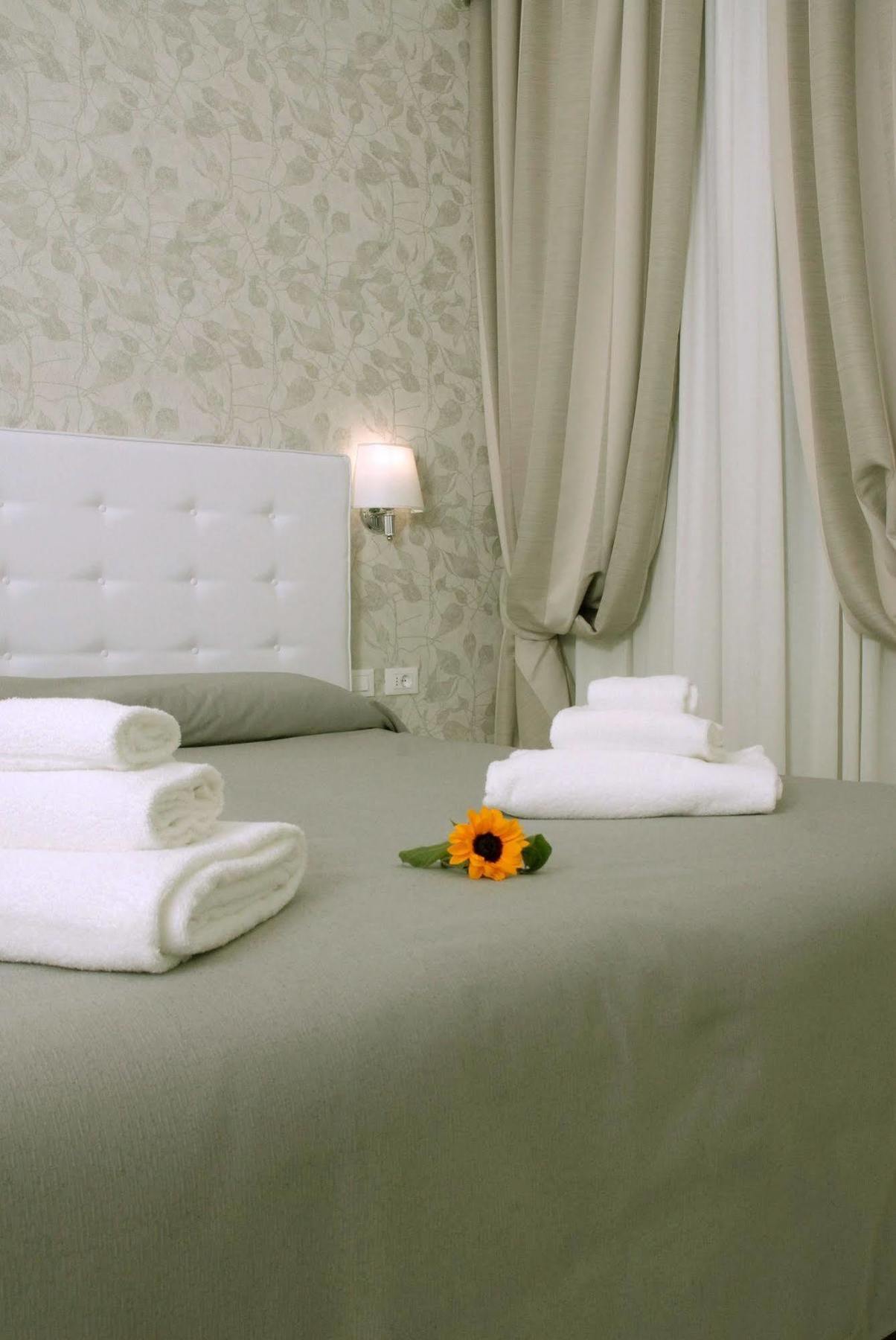 Gardenia Suite Rome Buitenkant foto